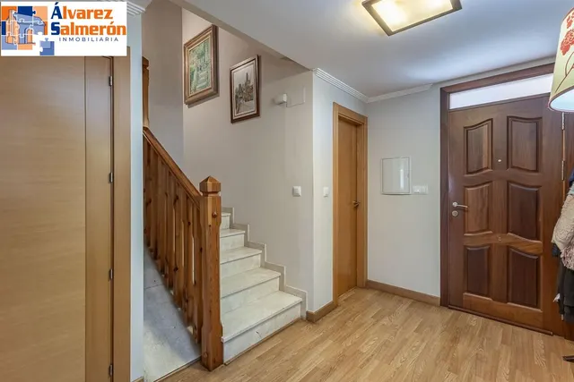 Casa pareada con piscina y vistas despejadas en Huétor Vega — 31