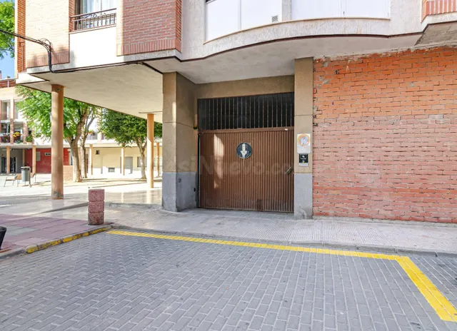 ¡Oportunidad Única! 2 Plazas de Garaje en Santomera, junto a - foto 2