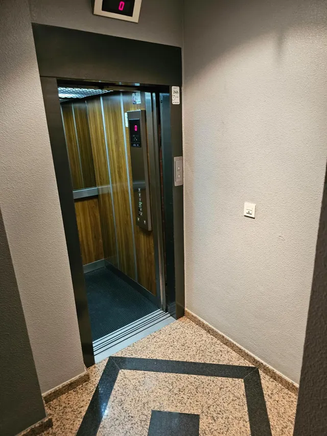 Espacioso Piso en el Corazón de Ponferrada por €156,000 — 17