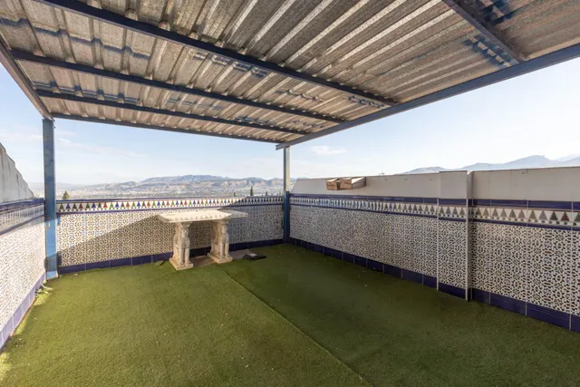 Casa adosada con terraza, vistas a Granada y Sierra Nevada, garaje y sótano — 31
