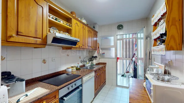 Piso en venta en Fuengirola Centro, 4 dormitorios, terraza,  - foto 4