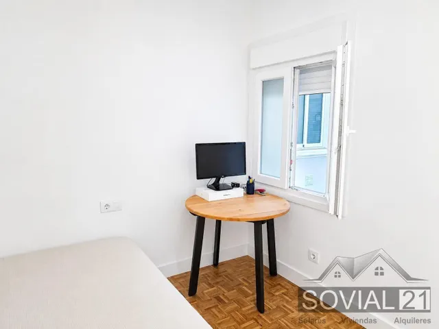 Piso reformado con mucho estilo junto a la plaza Sanllehy — 22