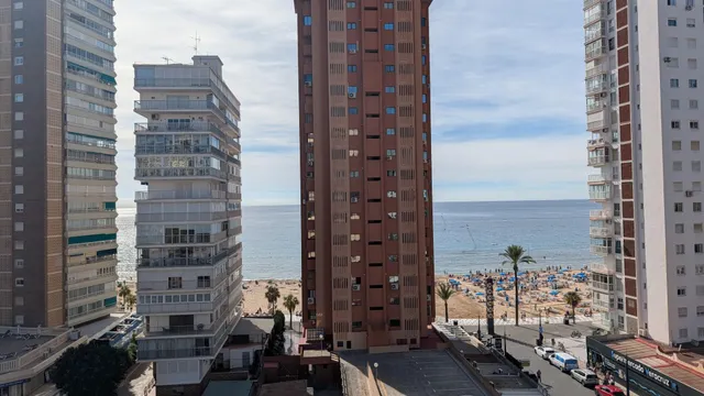 Apartamento de dos habitaciones a un paso de la playa de Levante Benidorm! www.euroloix.com — 12