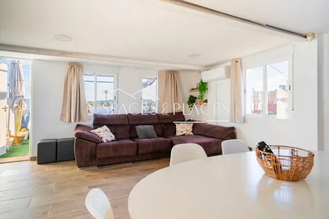 Casa de 3 plantas con magnifica terraza — 30