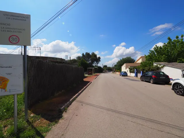 SE VENDE TERRENO RÚSTICO EN CÀNOVES I SAMALÚS — 10