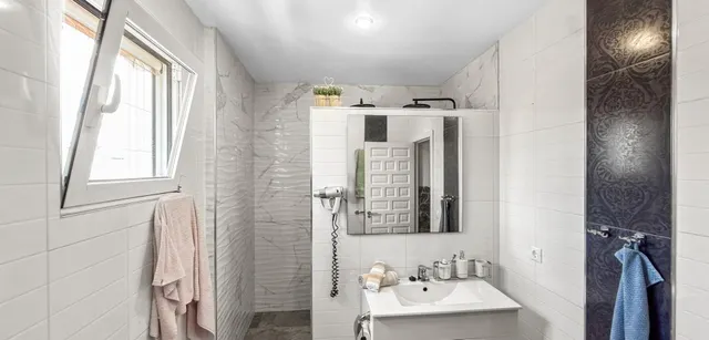 Villa 7 habitaciones 480m² en venta - Centro de la Ciudad Quesada — 47