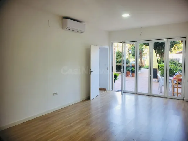 Local comercial 76m² en venta - Marbella — 2