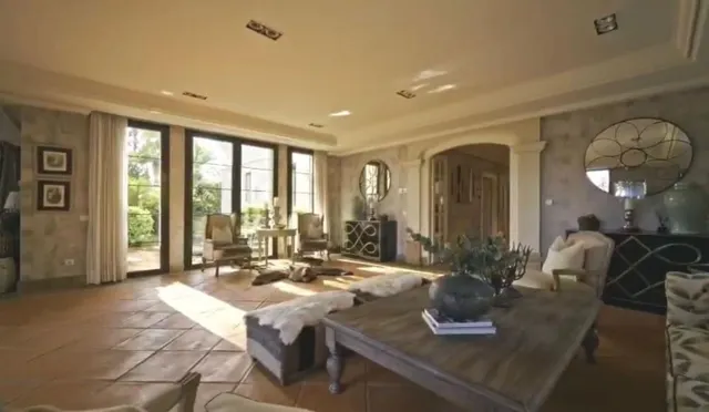 Chalet 8 habitaciones 1957m² en venta - Marbella — 10