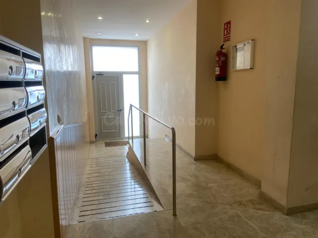 IDEAL PARA PAREJAS, SOLTER@S O INVERSORES !! - foto 4