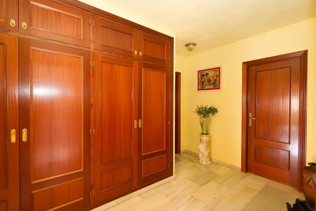 CHALET CON PISCINA EN HIJAR, LAS GABIAS — 23
