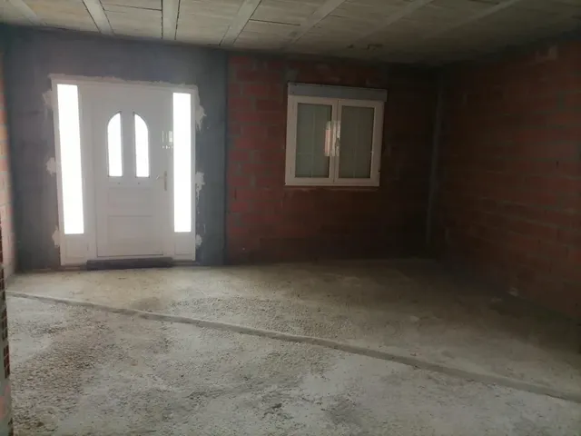 OPORTUNIDAD CHALET EN CONSTUCCION EN VILLAFRANCA DEL BIERZO — 42
