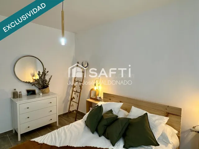 Tu refugio moderno en el corazón de Benicarló: Espacio, diseño y una terraza para soñar. — 7