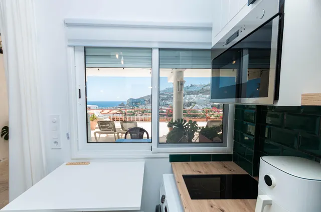 Estudio con bonitas vistas en Puerto Rico — 24