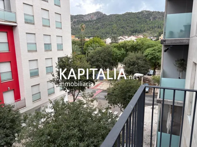 Alquiler de piso de obra nueva a estrenar, libre de gastos de comunidad con garaje y trastero zona corts valencianes — 32