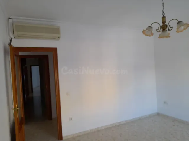 Venta de piso en Estepa, zona Avenida de Andalucia. - foto 4