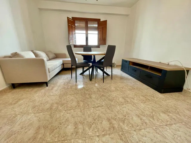 Vivienda de 3 dormitorios con garaje en plena Judería de Córdoba — 20