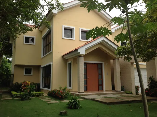 Casa 3 habitaciones 355m² en alquiler - Zona norte — 26