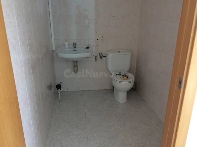 Local ECONOMICO, ideal como Oficinas - foto 4