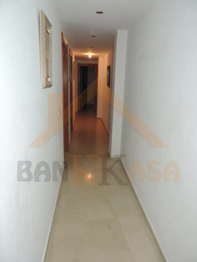 SE VENDE PISO EN EJIDO FRENTE A LA PLAZA MAYOR DE EL EJIDO — 13