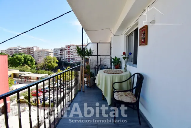 SEMIREFORMADO CON TERRAZA EN COREA DE GANDIA — 2