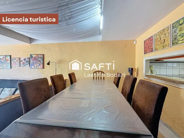 Casa de pescador con licencia turística y amarre - Empuriabrava — 17