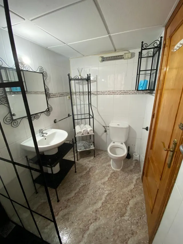 Amplio Piso en Águilas, Ideal para Familias — 14