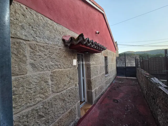 CASA de piedra con patio en Carretera de Vigo a 10min de Ourense — 22