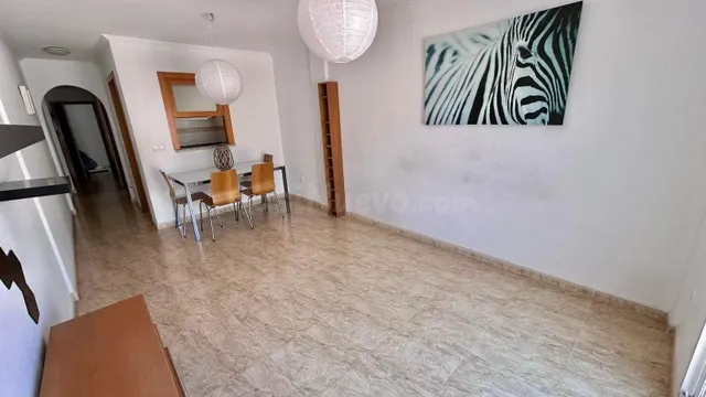 Ático de 1 dormitorio con terraza, solárium y piscina comuni - foto 3