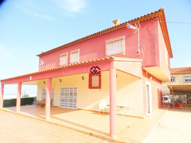 MARAVILLOSO CHALET RURAL CON ENCANTO MEDITERRÁNEO - foto 4