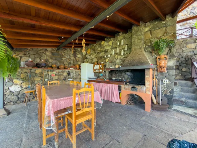 Casa en venta + terreno en Icod de los Vinos — 48