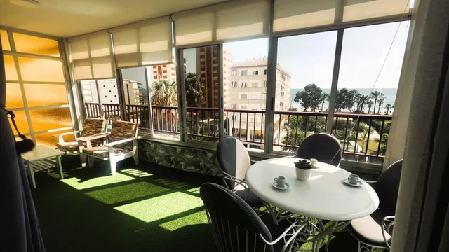 SE VENDE APARTAMENTO EN EXCLUSIVA REFORMADO CON MUY BUENAS V