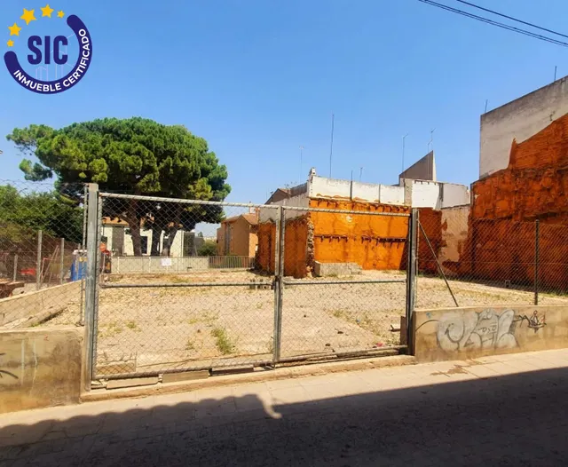 SOLAR URBANO EN EL CENTRO DE QUART DE POBLET — 5