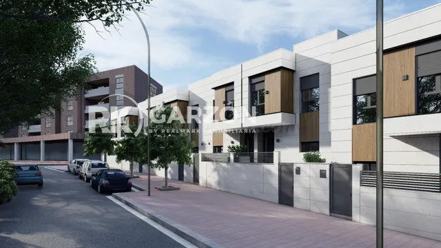 Duplex en la Avd Mediterraneo " CALIDADES DE PORCELANOSA " - foto 3
