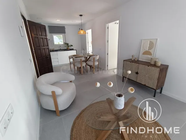 Moderno piso en céntrica zona de Empuriabrava