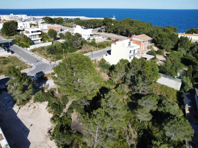 Su Futuro Chalet Mediterráneo Empieza Aquí: Parcela Exclusiv - foto 3
