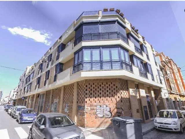 PLAZA DE GARAJE DOBLE EN LÍNEA CON ZONA DE ALMACENAJE - foto 4