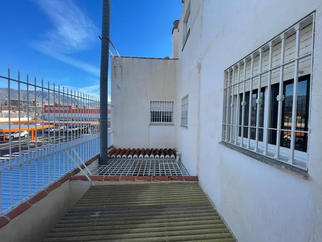 Adosado en Motril por 237000€ — 39
