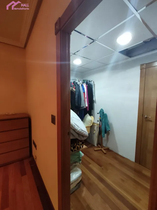 LUJOSO CHALET INDEPENDIENTE EN VENTA EN EL RAAL — 36