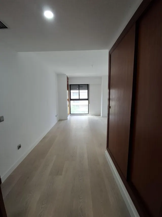 SE ALQUILA PRECIOSA Y REFORMADA VIVIENDA DE 4 DORMITORIOS - PASEO DE SOTO ALICANTE — 22