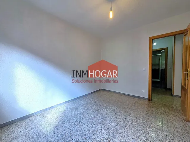 Amplia vivienda de 4 dormitorios con dos terrazas acristaladas en venta la zona sur de Ávila — 35