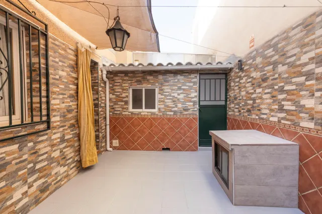 PRECIOSO ADOSADO CON PATIO, TERRAZA, COCHERA Y ESTUFA DE LEÑA EN LAS GABIAS (GRANADA) — 29