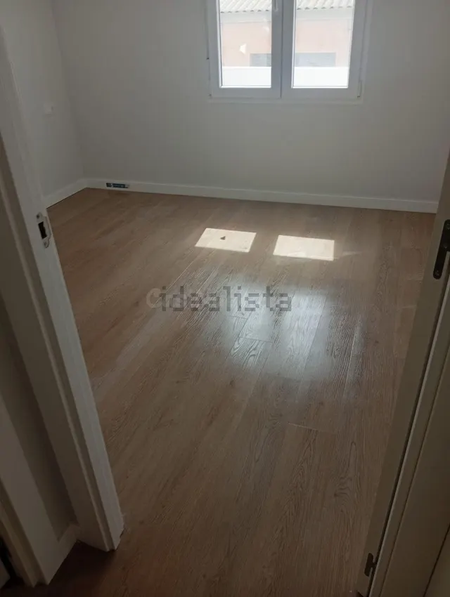 Alquiler de piso en Trinitat — 3
