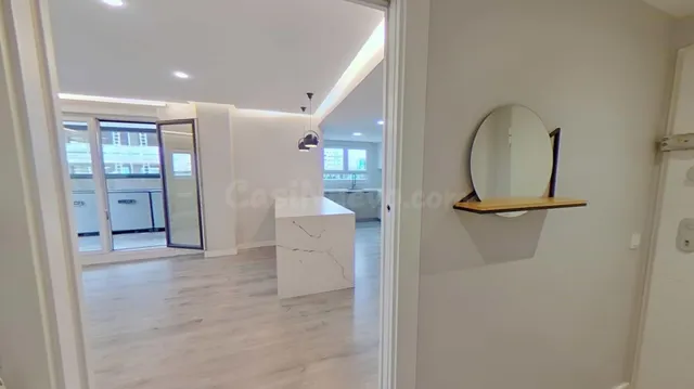¡SE ALQUILA!! Impresionante vivienda de tres habitaciones co - foto 3