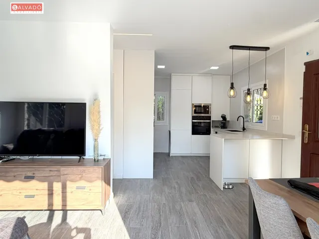 ¡casa independiente de una planta totalmente reformada a 750 m del paseo marítimo de Segur de Calafell! — 13