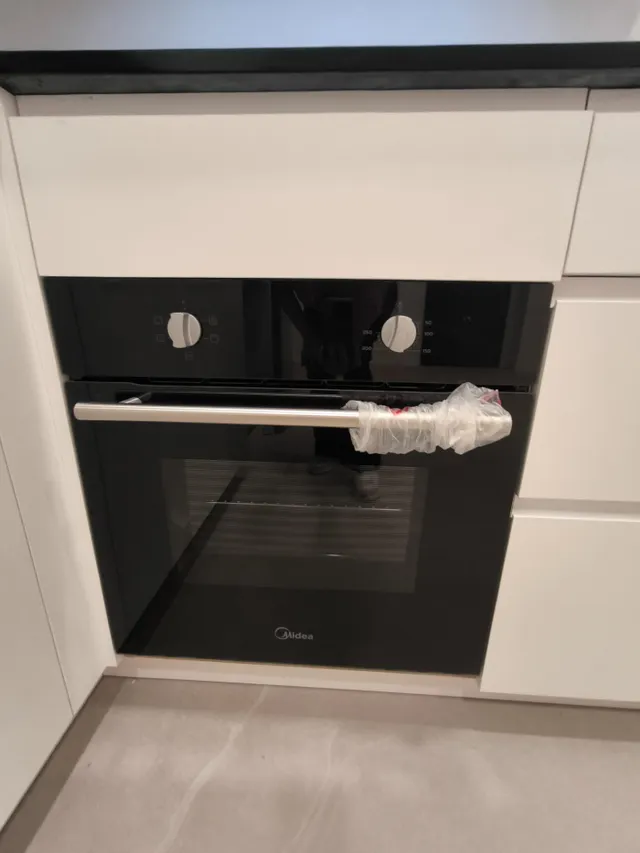 Piso de alquiler de 3 dormitorios a estrenar en Ciudad Aljarafe. — 10