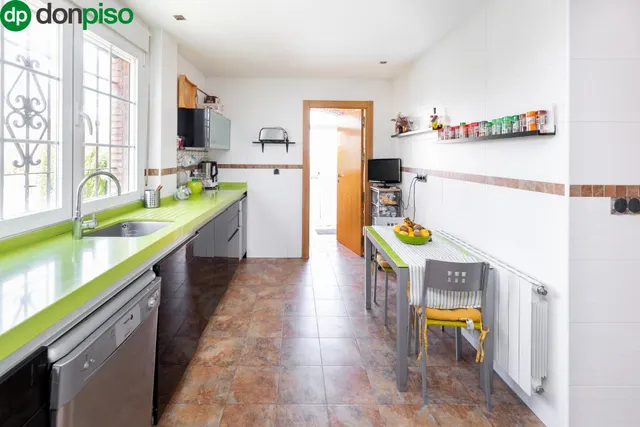 Espectacular Chalet a 10 Minutos del Centro de Granada — 16