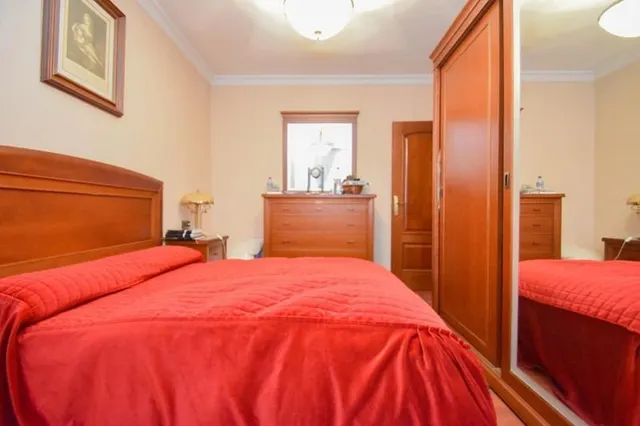 Chalet en venta en Maracena — 21