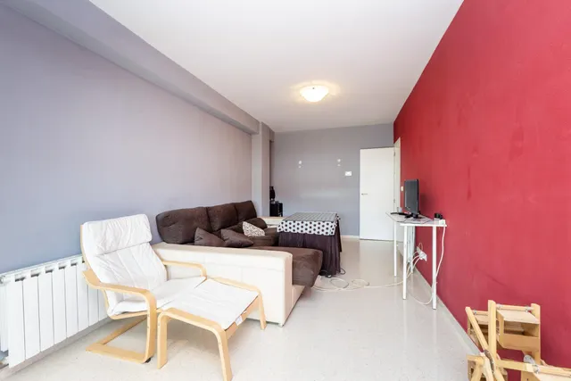 Piso en Serrallo, calle Aconcagua. Vivienda del 2007, situada en 2ª planta, con vistas despejadas — 24