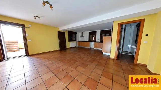 Chalet: amplitud, luz y carácter junto a la costa cántabra — 6