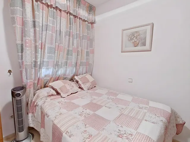 Piso 4 habitaciones 85m² en venta - Carretera Trassierra - Colonia de la Paz — 9